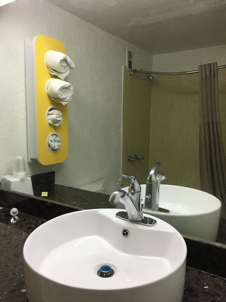 Days Inn Melrose Park/O'Hare South Kültér fotó